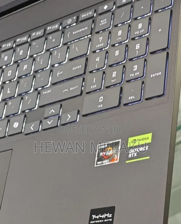 New Laptop HP Victus 15 16GB AMD Ryzen 7 SSD 512GB