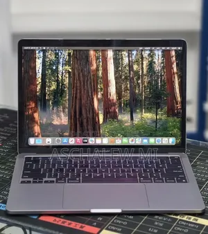 New Laptop Apple MacBook Pro 2020 M1 16GB Apple M1 SSD 256GB