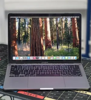 New Laptop Apple MacBook Pro 2020 M1 16GB Apple M1 SSD 256GB