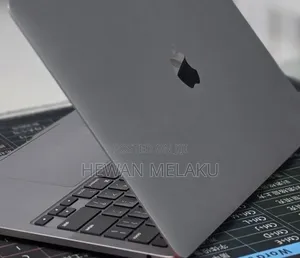 New Laptop Apple MacBook Pro 2020 M1 16GB Apple M1 SSD 512GB