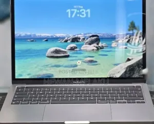 New Laptop Apple MacBook Pro 2020 M1 8GB Apple M1 SSD 512GB