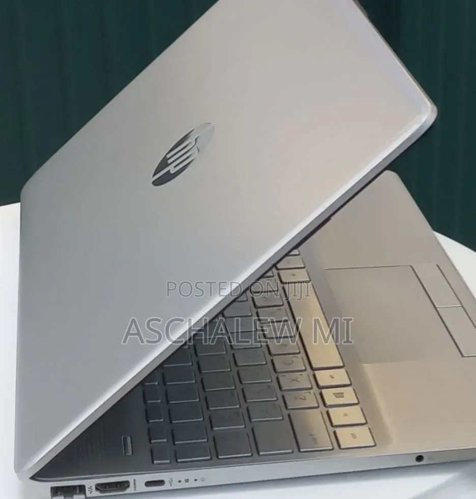 New Laptop HP Pavilion 15 8GB Intel Core i7 HDD+SSD 1T
