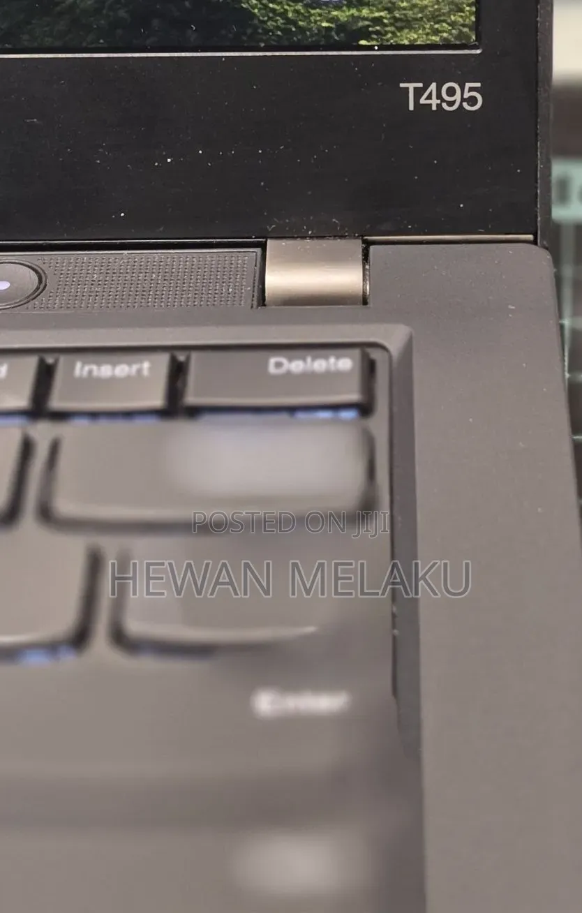 New Laptop Lenovo ThinkPad t495s 8GB AMD Ryzen 5 SSD 512GB