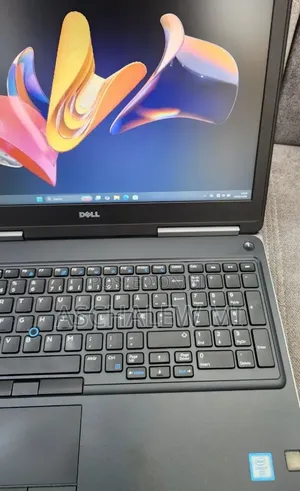 New Laptop Dell Latitude 7520 8GB Intel Core i7 SSD 512GB