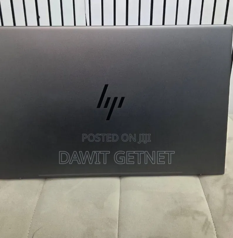 New Laptop HP Envy 13 16GB Intel Core Ultra 7 SSD 512GB