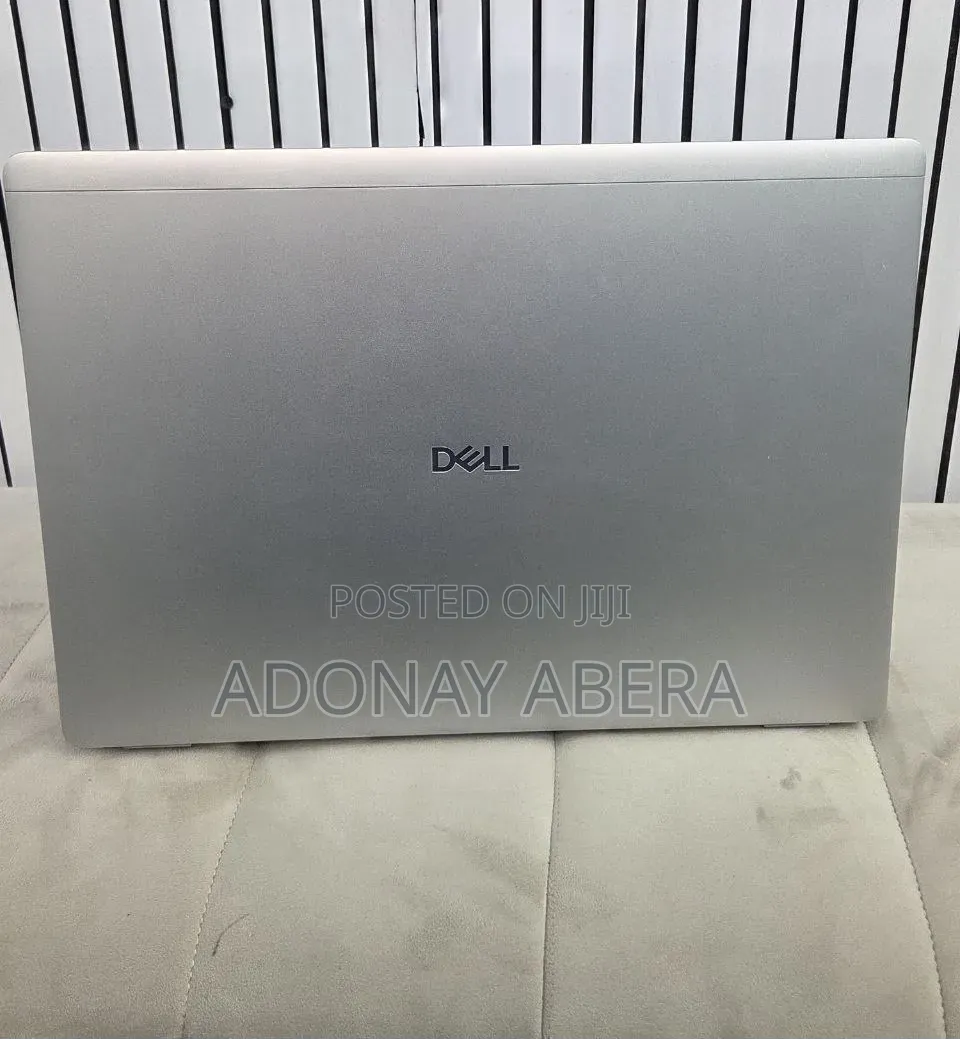 New Laptop Dell Pro 16 16GB Intel Core Ultra 7 SSD 512GB