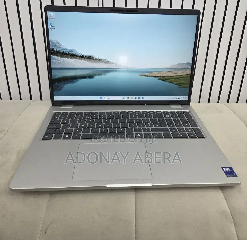 New Laptop Dell Pro 16 16GB Intel Core Ultra 7 SSD 512GB