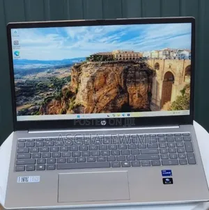 New Laptop HP Stream Notebook 16GB Intel Core i7 SSD 1T
