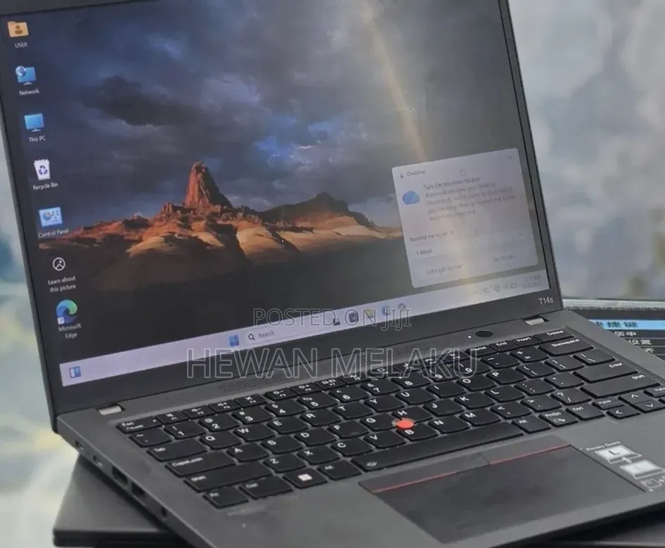 New Laptop Lenovo ThinkPad T14 32GB Intel Core i7 SSD 512GB