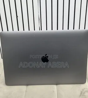 New Laptop Apple MacBook Pro 2019 16GB Intel Core i9 SSD 512GB