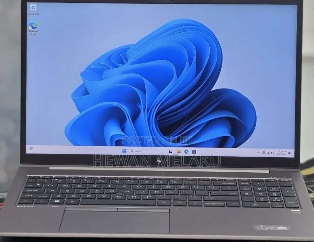 New Laptop HP ZBook 15 16GB Intel Core i5 SSD 512GB