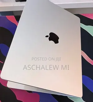 New Laptop Apple MacBook Pro 2021 M1 16GB Apple M1 SSD 512GB
