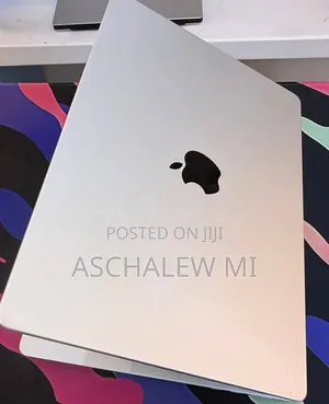 New Laptop Apple MacBook Pro 2021 M1 16GB Apple M1 SSD 512GB
