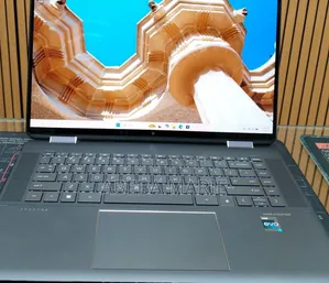 New Laptop HP Spectre X360 13 16GB Intel Core i7 SSD 512GB