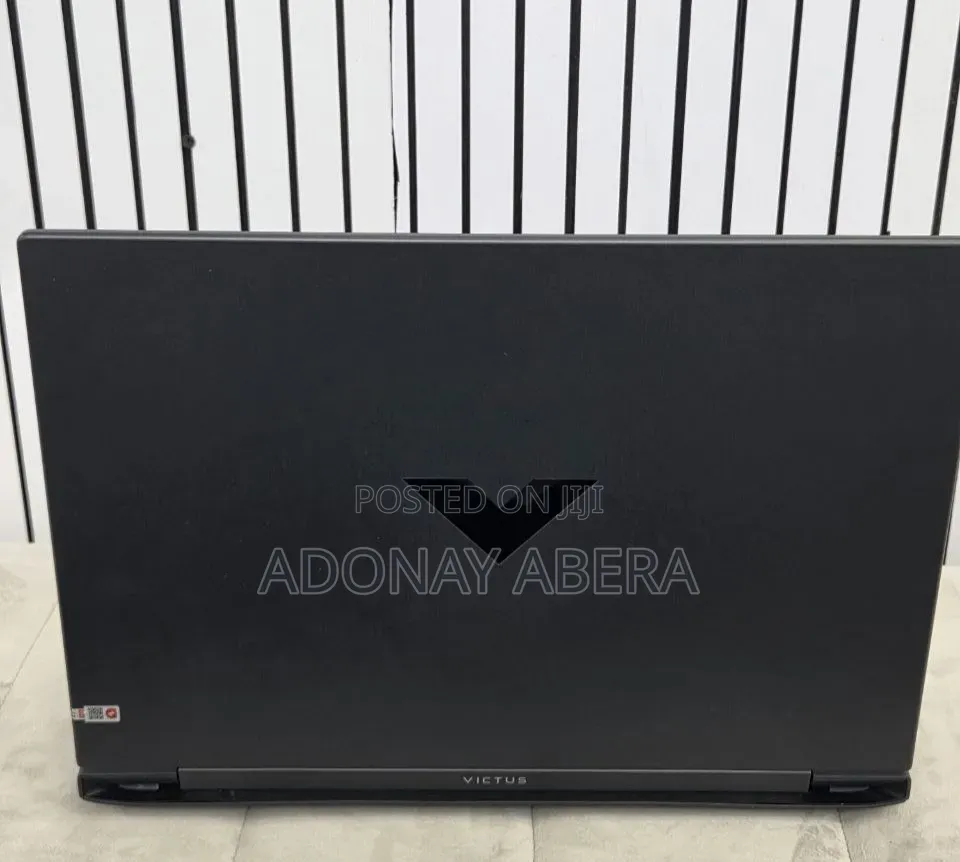 New Laptop HP Victus 16 16GB Intel Core i7 SSD 512GB
