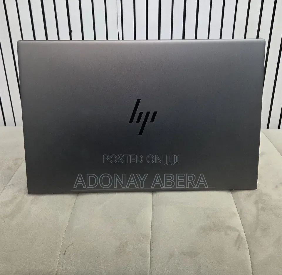 New Laptop HP Envy 17 16GB Intel Core Ultra 7 SSD 512GB