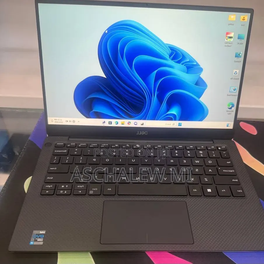 New Laptop Dell XPS 13 16GB Intel Core i7 SSD 1T