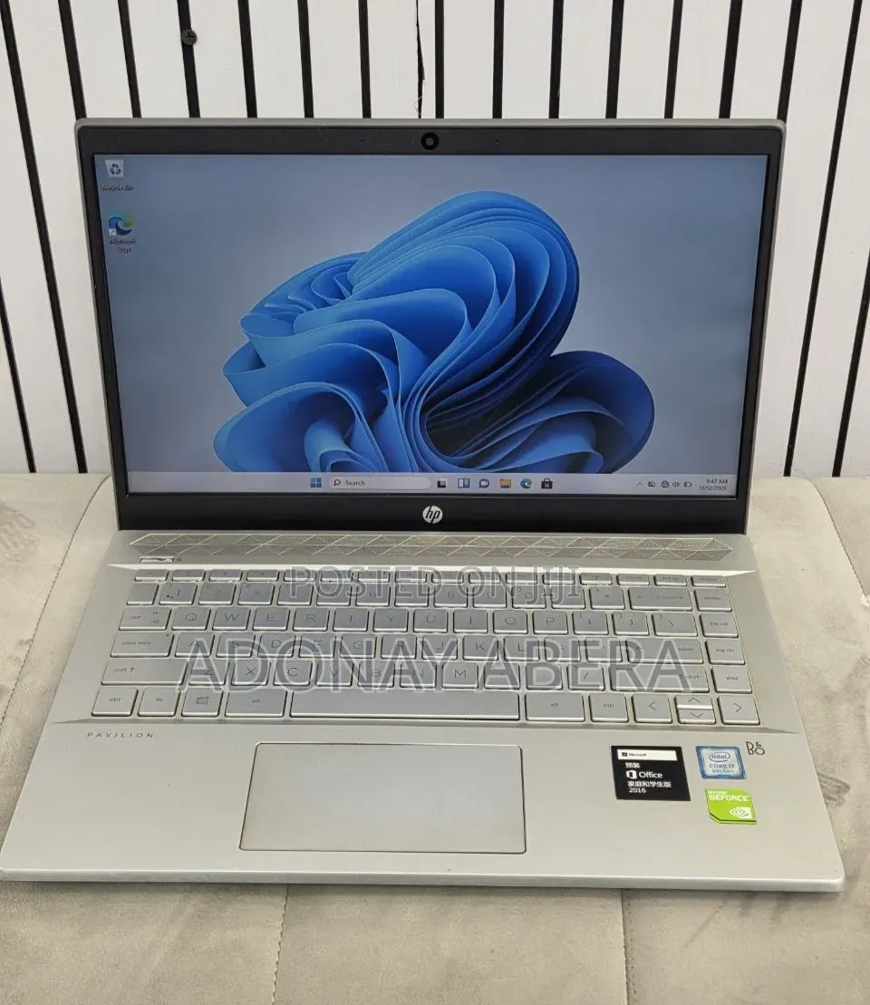 New Laptop HP Pavilion 14 8GB Intel Core i7 SSD 1T