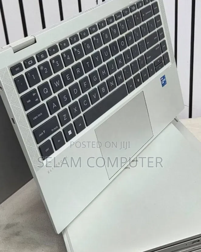 New Laptop HP EliteBook 1030 32GB Intel Core i7 SSD 512GB