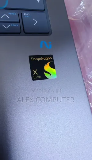 New Laptop HP 16GB Qualcomm Snapdragon X Elite SSD 1T