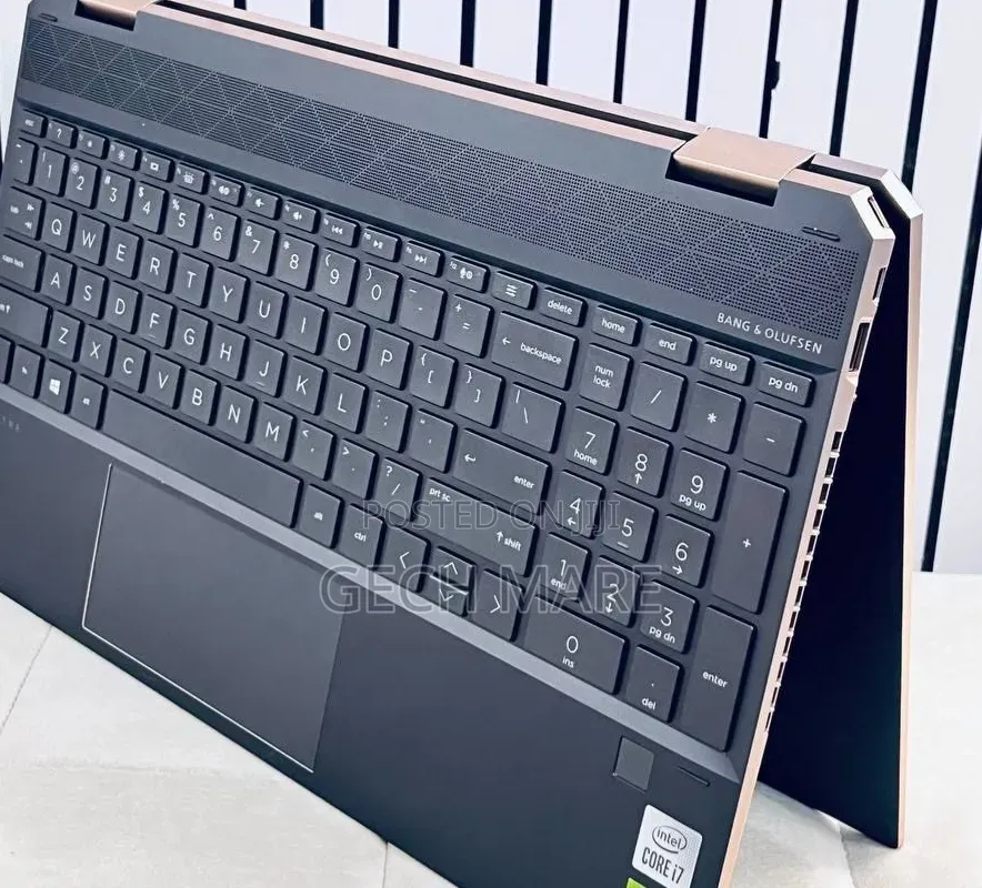 New Laptop HP Spectre 16GB Intel Core i7 SSD 1T