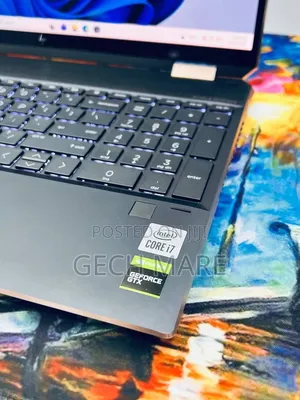 New Laptop HP Spectre 16GB Intel Core i7 SSD 1T