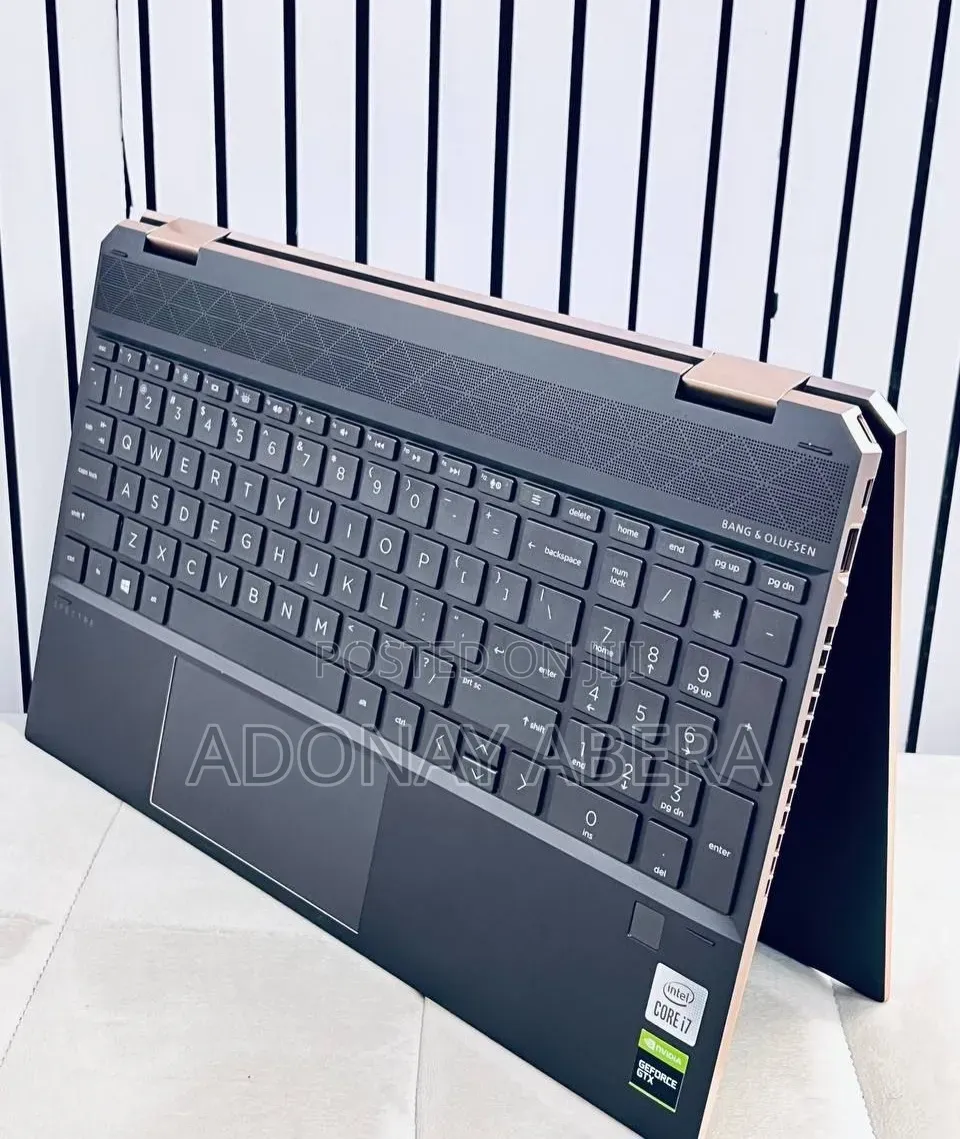 New Laptop HP Spectre X360 16GB Intel Core i7 SSD 1T