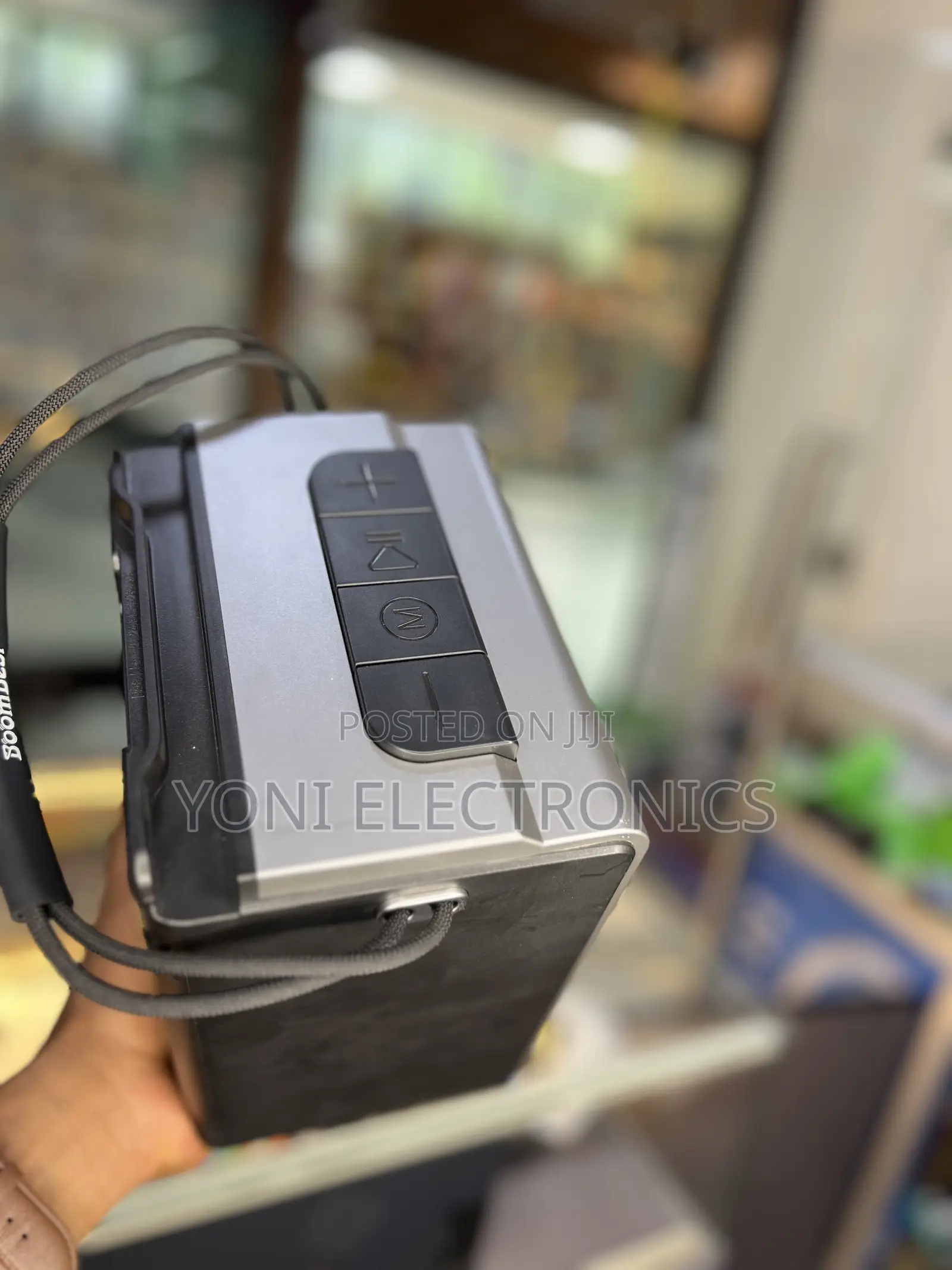 BoomBest LN-9036BT Portable Bluetooth Speaker