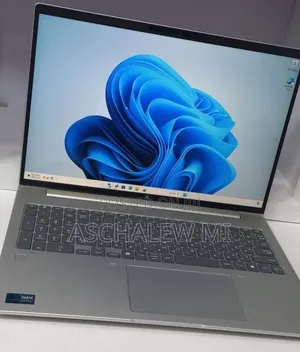 New Laptop HP EliteBook 660 G11 16GB Intel Core Ultra 7 SSD 512GB