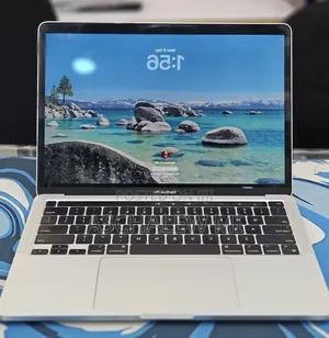 New Laptop Apple MacBook Pro 2022 M2 8GB Apple M2 SSD 256GB