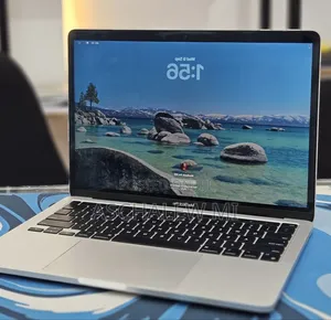 New Laptop Apple MacBook Pro 2022 M2 8GB Apple M2 SSD 256GB