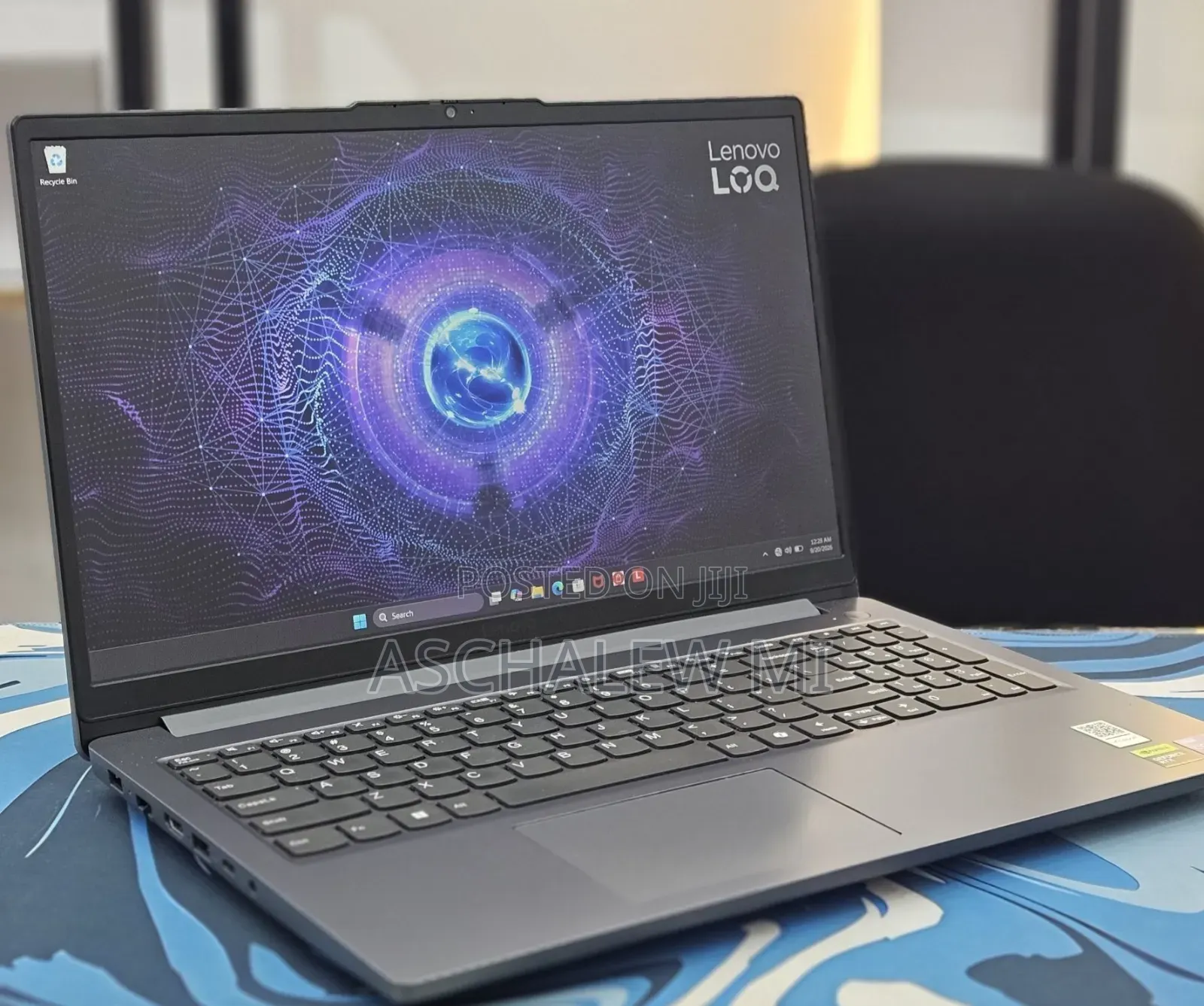 New Laptop Lenovo LOQ 15AHP10 16GB Intel Core i5 SSD 512GB
