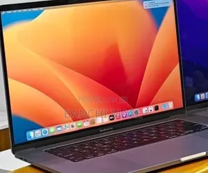 New Laptop Apple MacBook Pro 2019 16GB Intel Core i9 SSD 512GB