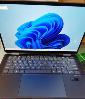 New Laptop HP Spectre 16GB Intel Core Ultra 7 SSD 1T