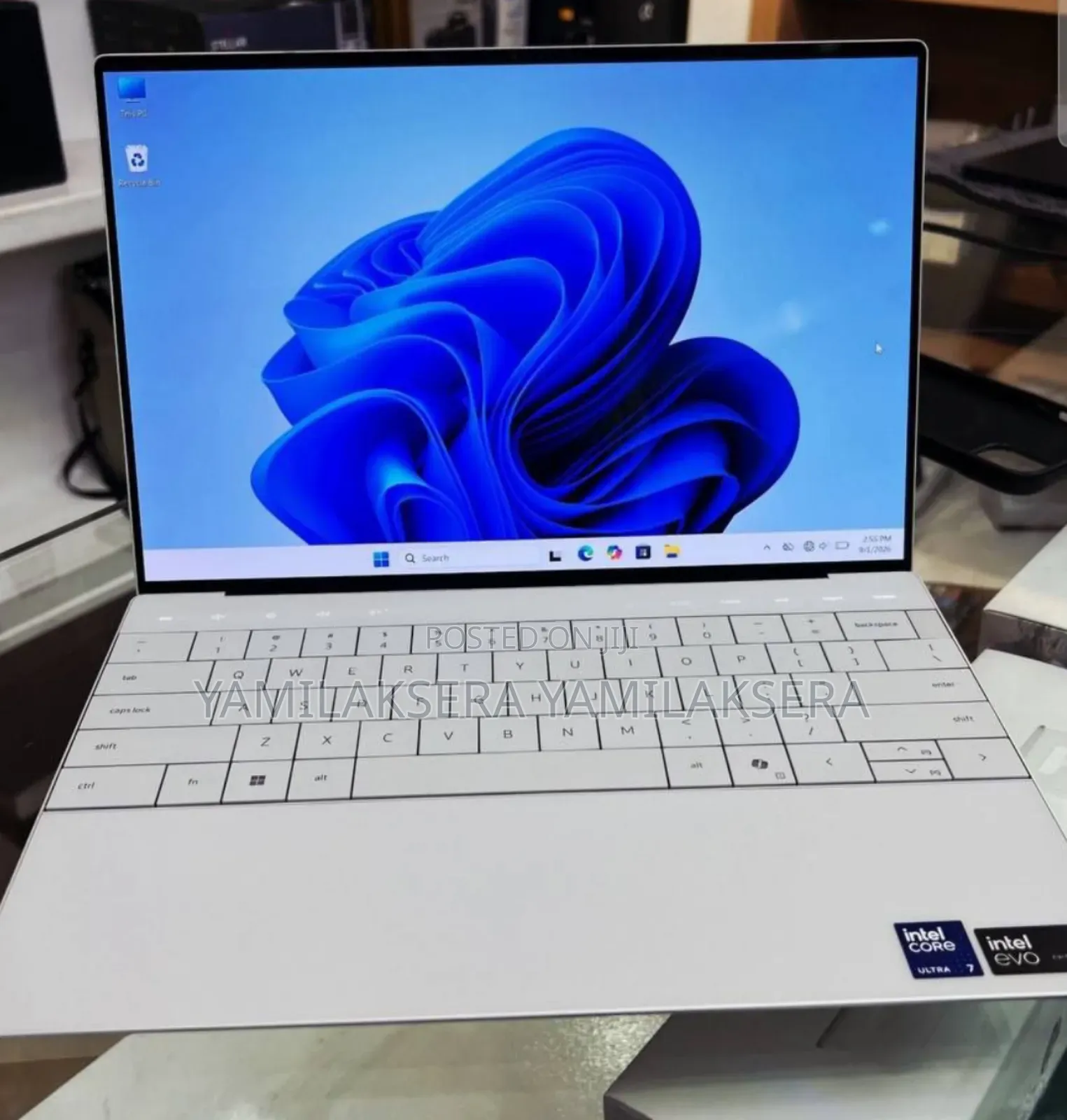New Laptop Dell XPS 13 9340 16GB Intel Core Ultra 7 SSD 512GB
