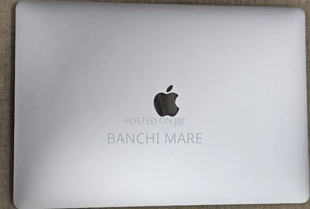 New Laptop Apple MacBook Pro 2019 16GB Intel Core i9 SSD 512GB