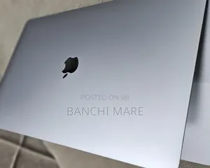 New Laptop Apple MacBook Pro 2019 16GB Intel Core i9 SSD 512GB