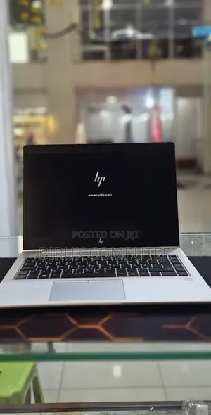 New Laptop HP EliteBook 840 G5 8GB Intel Core i5 SSD 512GB
