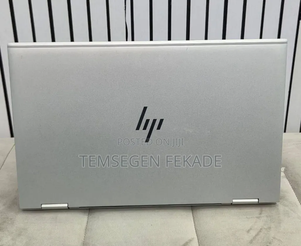 New Laptop HP EliteBook 1040 G8 16GB Intel Core i7 SSD 512GB
