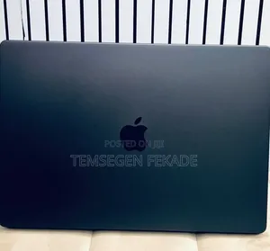 New Laptop Apple MacBook Pro 2023 M3 18GB Apple M3 Pro SSD 512GB