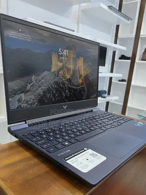 New Laptop HP Victus 15 16GB Intel Core i5 SSD 512GB