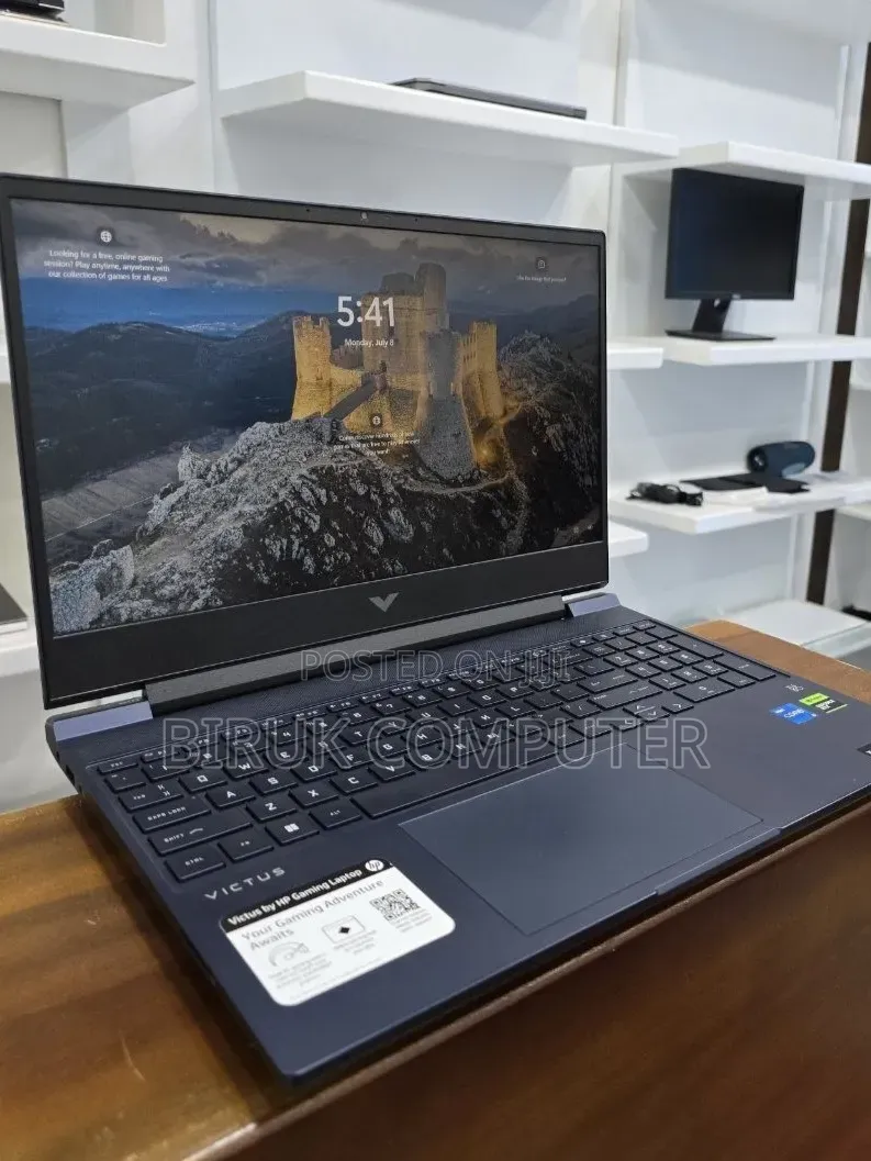 New Laptop HP Victus 15 16GB Intel Core i5 SSD 512GB