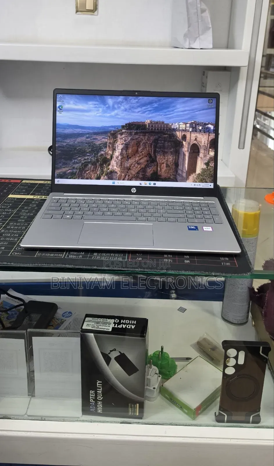 New Laptop HP Stream Notebook 16GB Intel Core 5 SSD 512GB