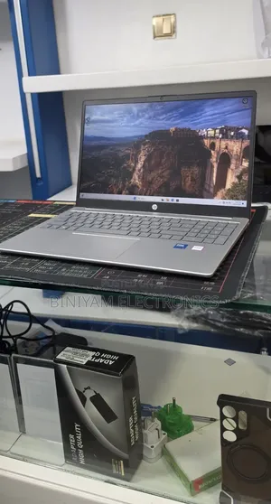 New Laptop HP Stream Notebook 16GB Intel Core 5 SSD 512GB