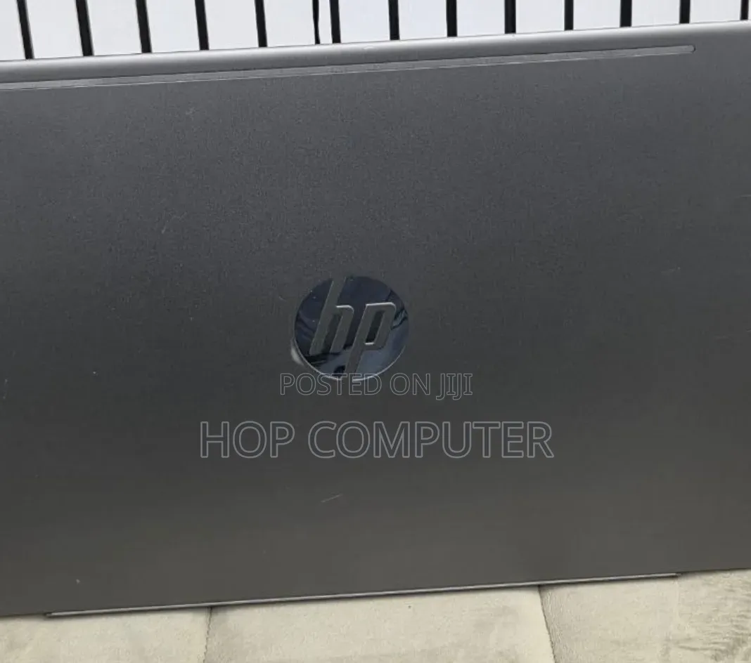New Laptop HP Pavilion 15 8GB Intel Core i7 SSD 512GB