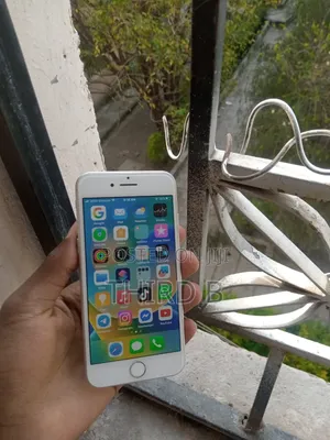 Apple iPhone 8 256 GB White