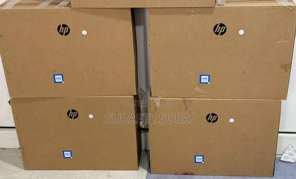 New HP 200 G4 22 All-in-One 8GB Intel Core i5 SSD 512GB