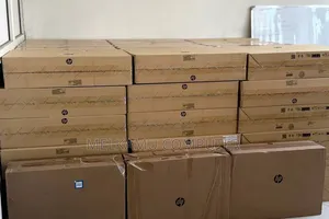 New HP 200 G4 22 All-in-One 8GB Intel Core i5 SSD 512GB