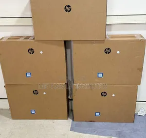 New HP 200 G4 22 All-in-One 8GB Intel Core i5 SSD 512GB