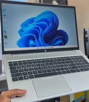 New Laptop HP ProBook 450 G8 16GB Intel Core i7 SSD 512GB